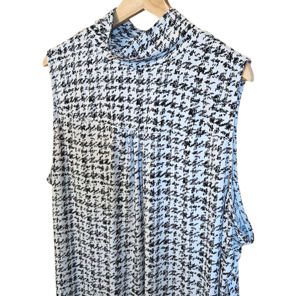 Lane Bryant Women's Geometric Sleeveless Blouse Black White Size 22 / 24 - Picture 2 of 6